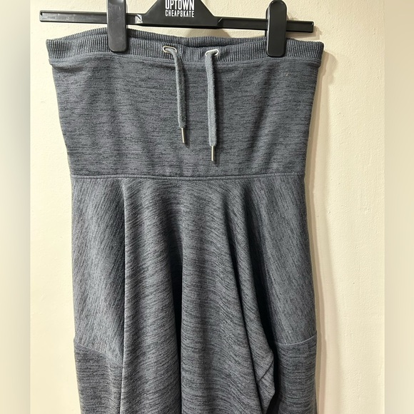Athleta Colw Neck Sweater Size M - Picture 4 of 7
